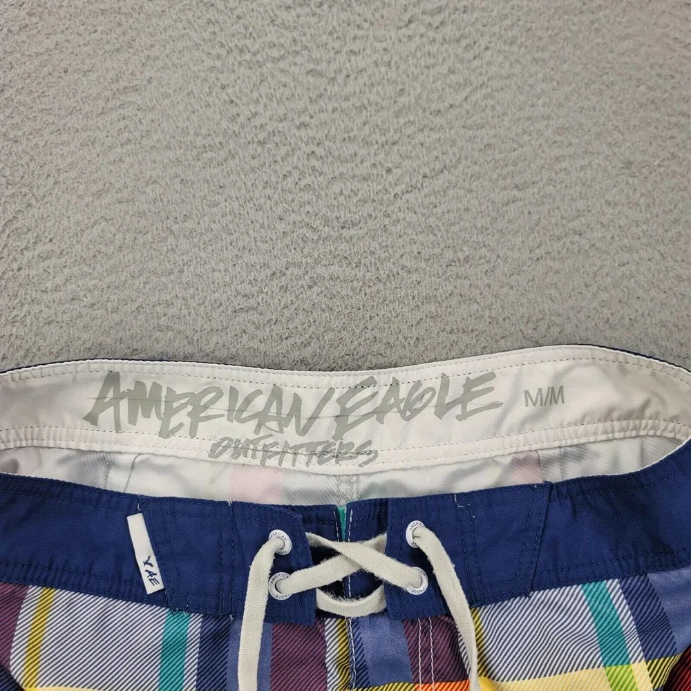 American Eagle Shorts Mens Medium White Plaid Patch Pockets Board‎ Shorts Swim